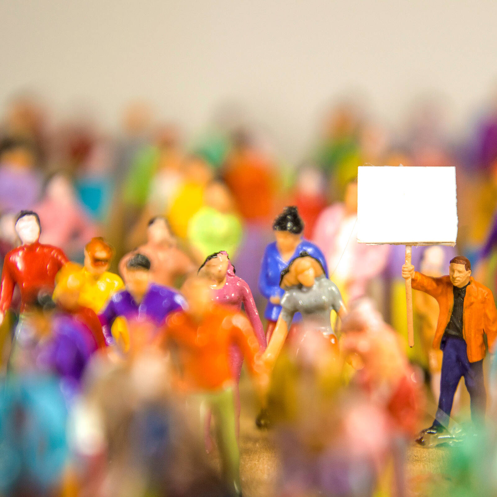 Öffnet die Seite 'Demokratie-Quiz'