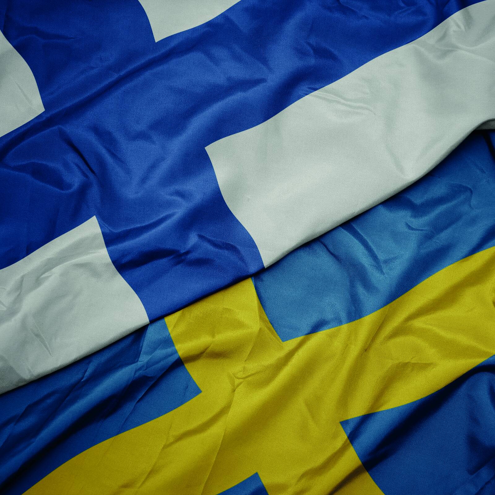 Flaggen Finnland und Schweden