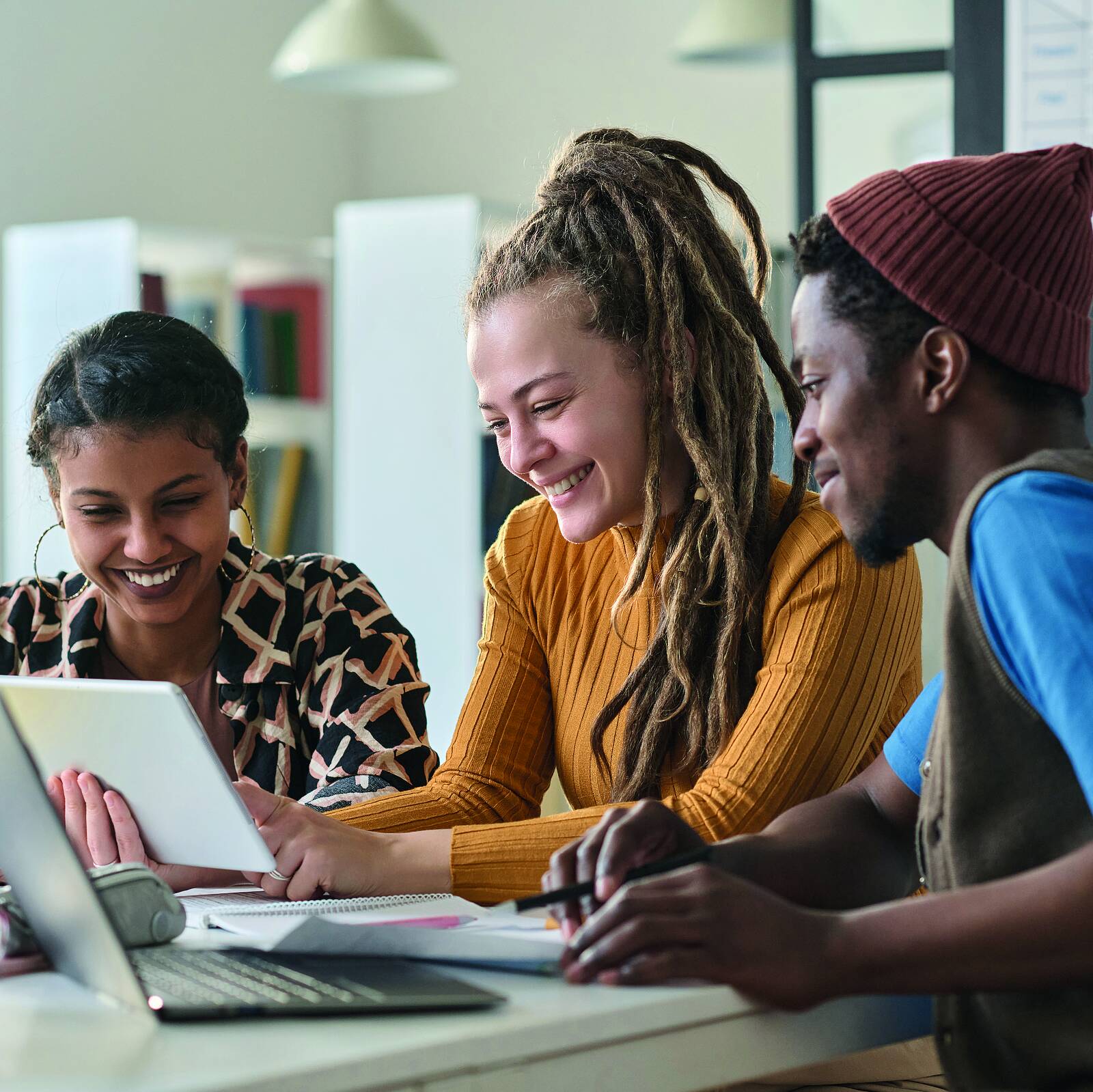 Öffnet die Seite 'Zweite Chance – Schulabschluss nachholen'